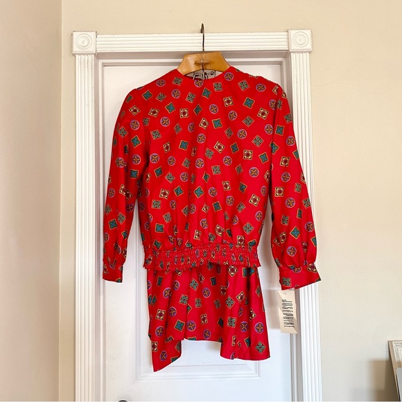 Vintage 80s Two Piece Skirt & Top Set Red Printed Medallion Design Large - NWT - Picture 1 of 11